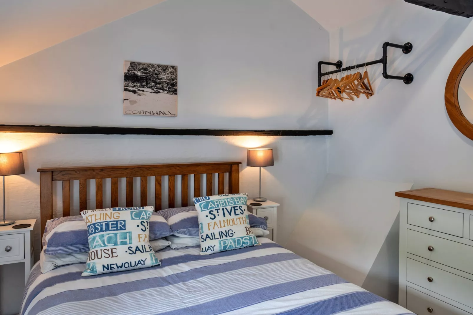 Porth Cottage-Bedroom