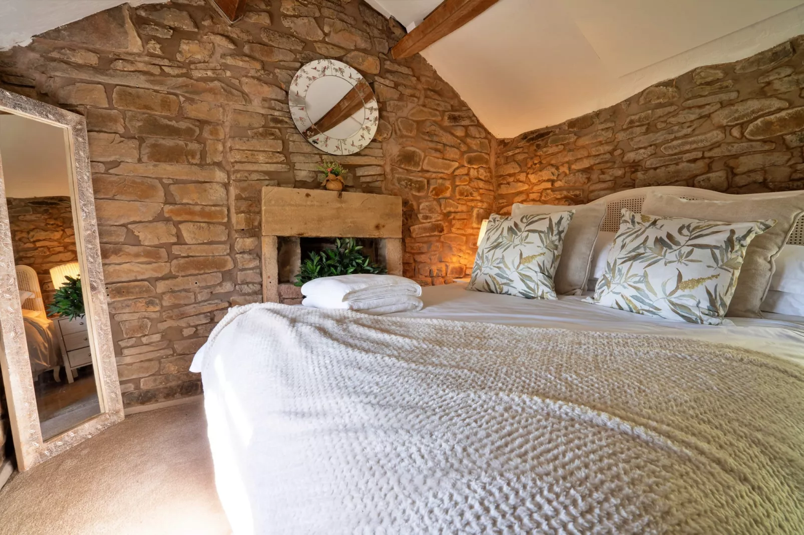 Middle Barn at Blackclough Farm-Bedroom