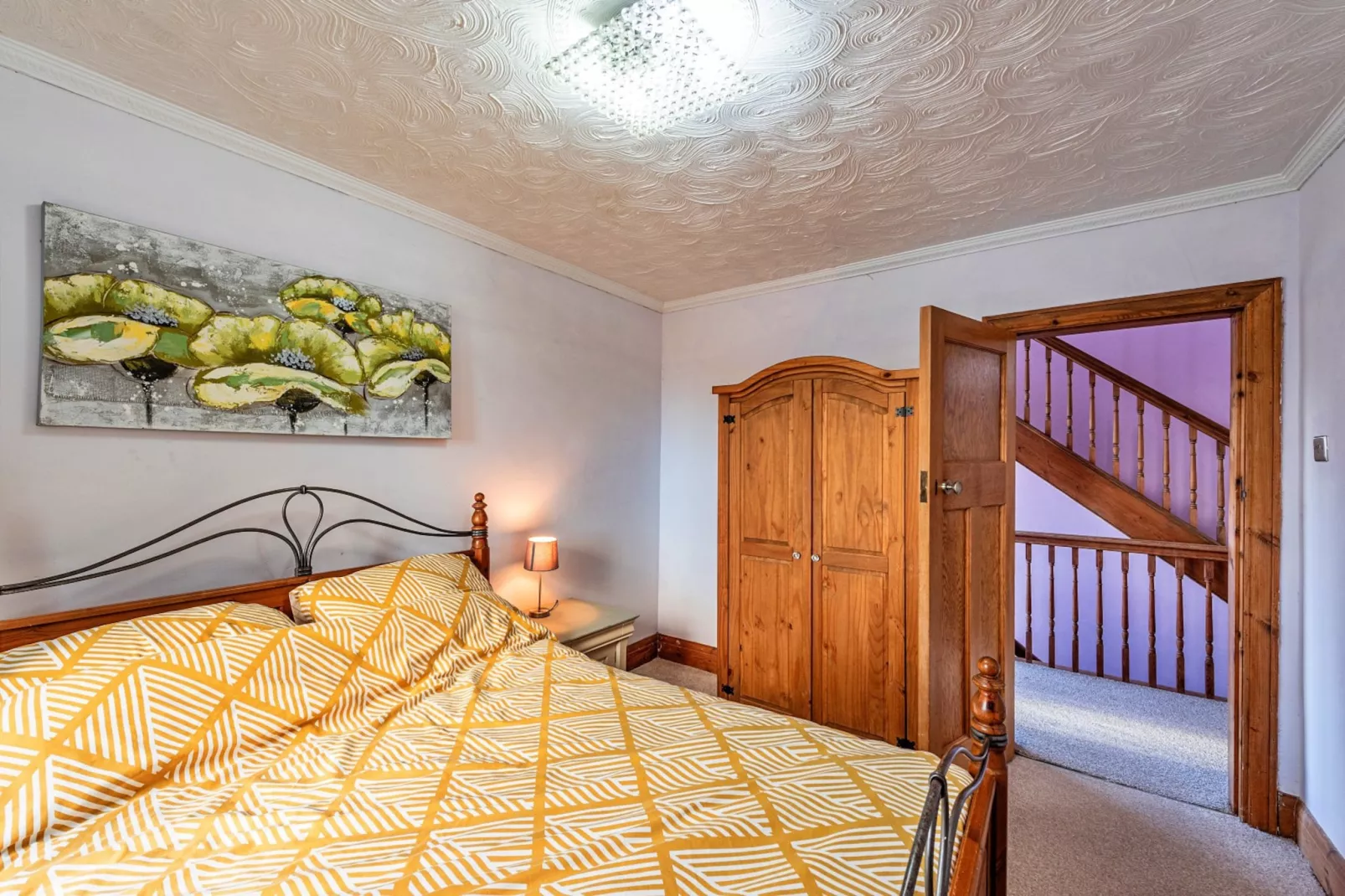 Ty Gwyn Hideaway-Bedroom