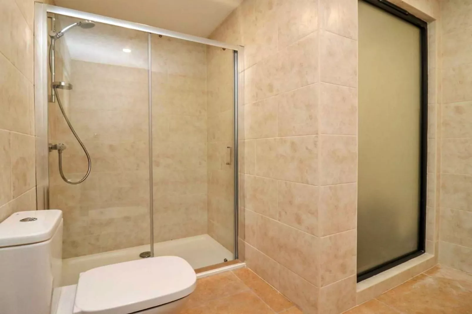 Little Rissington - Barn Three-Bathroom