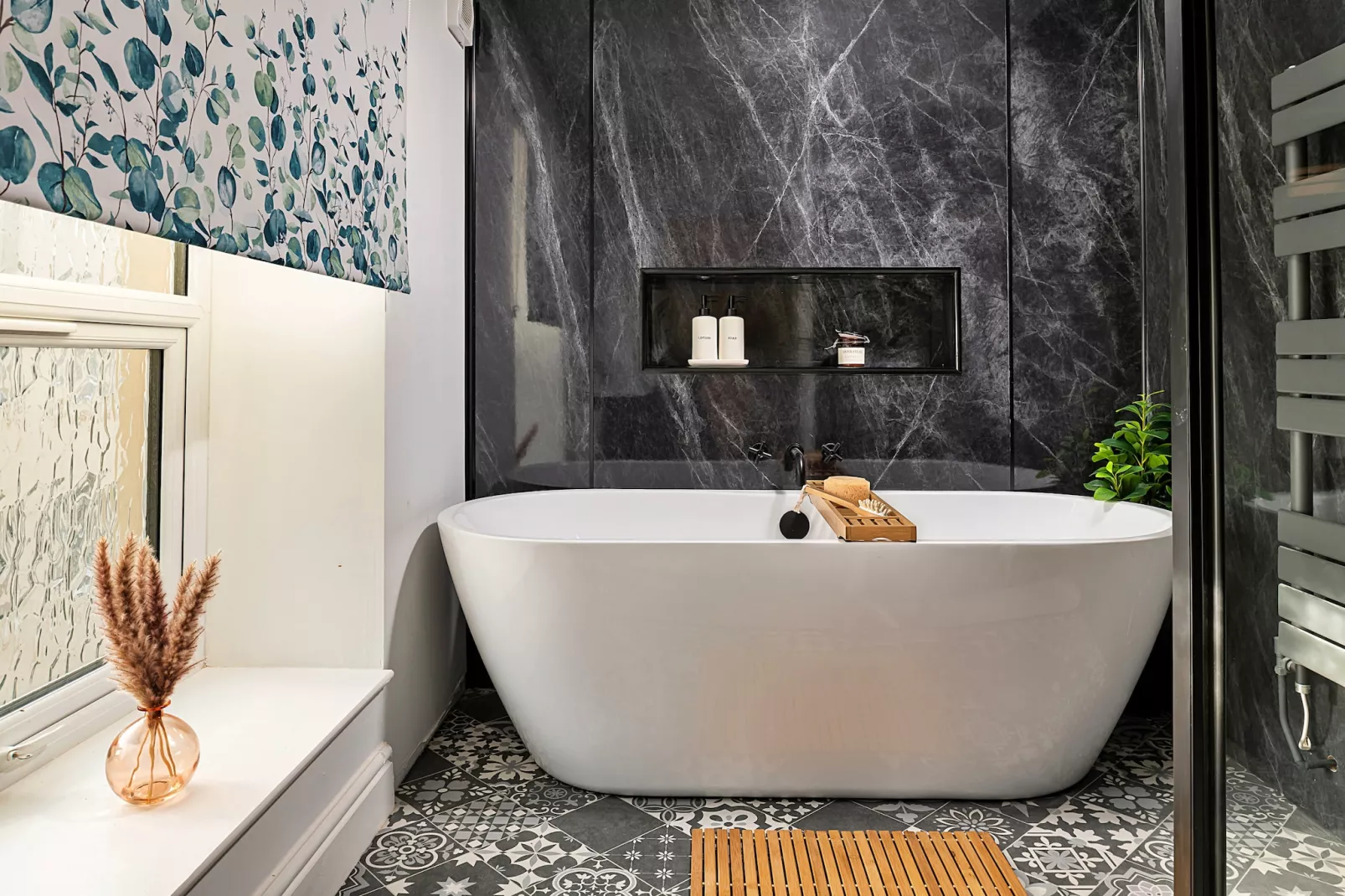 Peace Retreats-Badezimmer