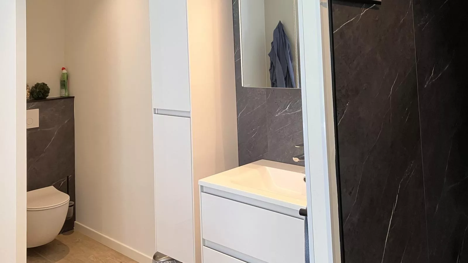 Lac Bleu nr 17-Bathroom