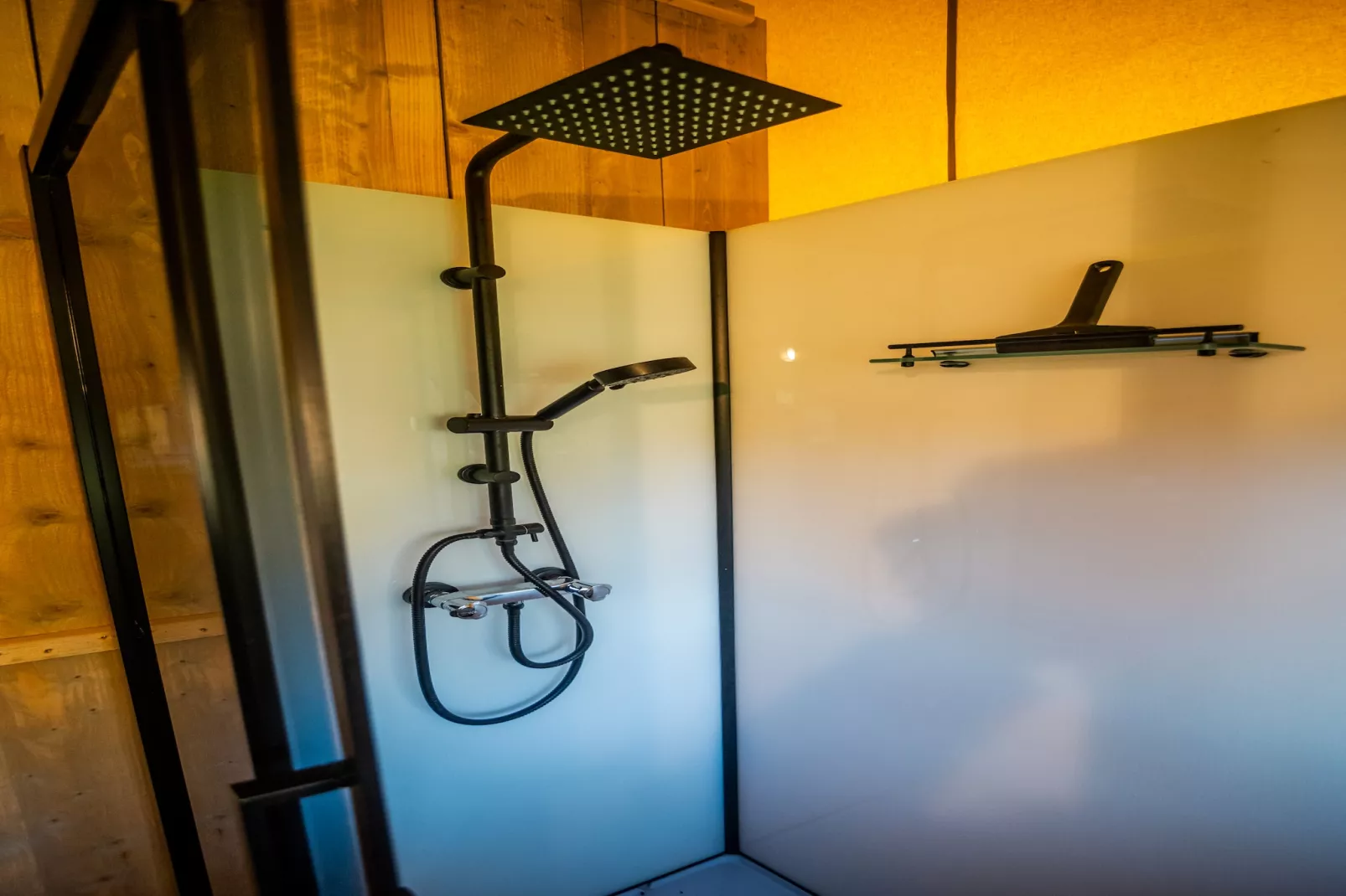 6 persoons Luxe Safaritent-Badezimmer