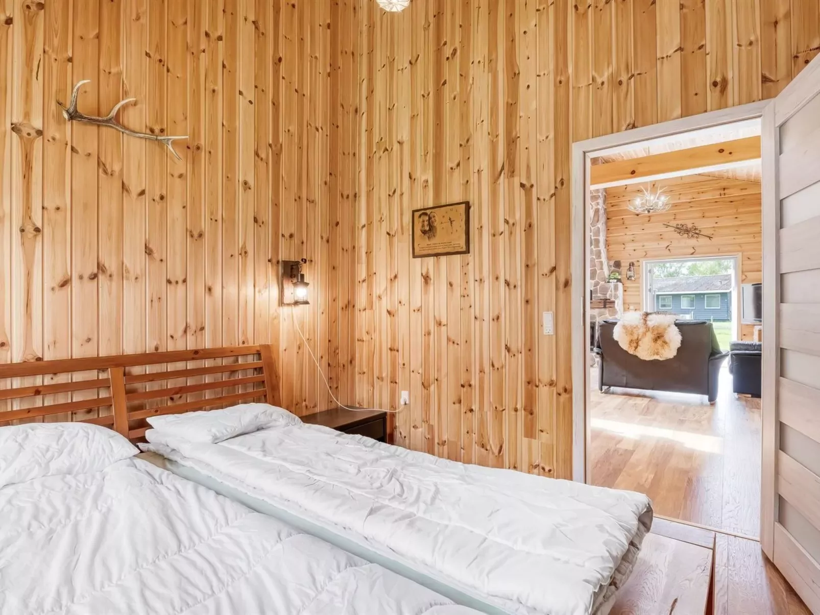 "Lillebror" - 900m from the sea-Dedans