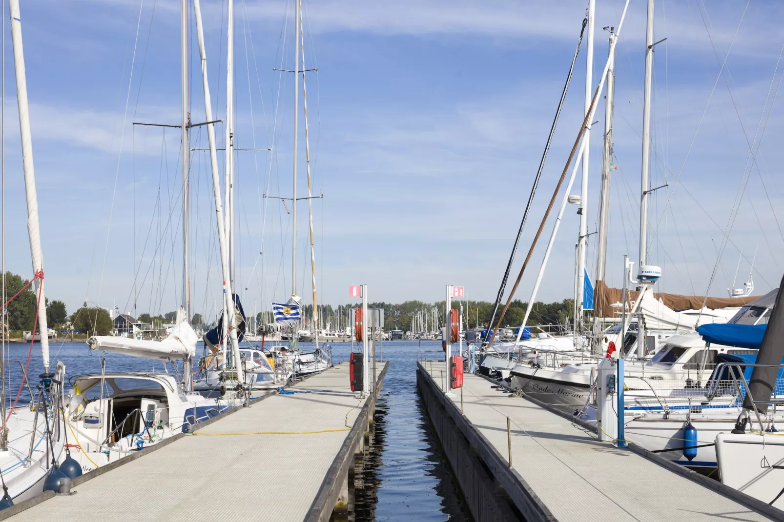 Harbour Village 2-Areas summer 5km