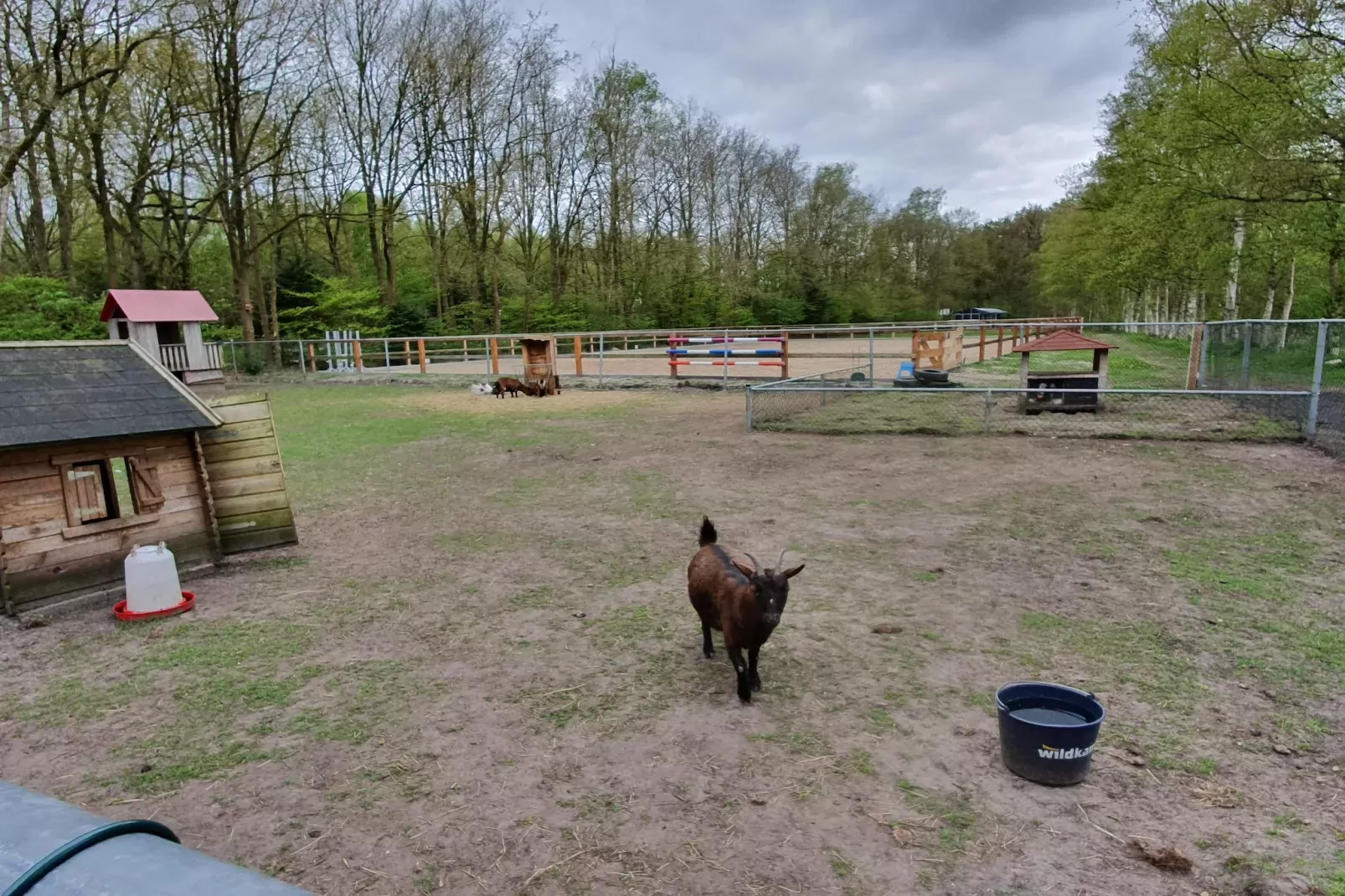 Elperhof Veldlodge-Parkeinrichtungen