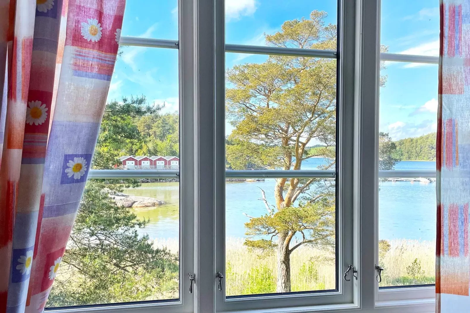 5 person holiday home in UDDEVALLA-Indoor