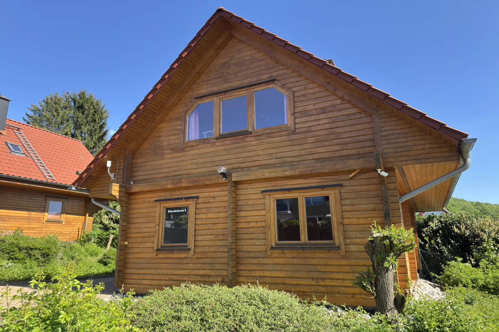 Blockhaus I-Exterior summer