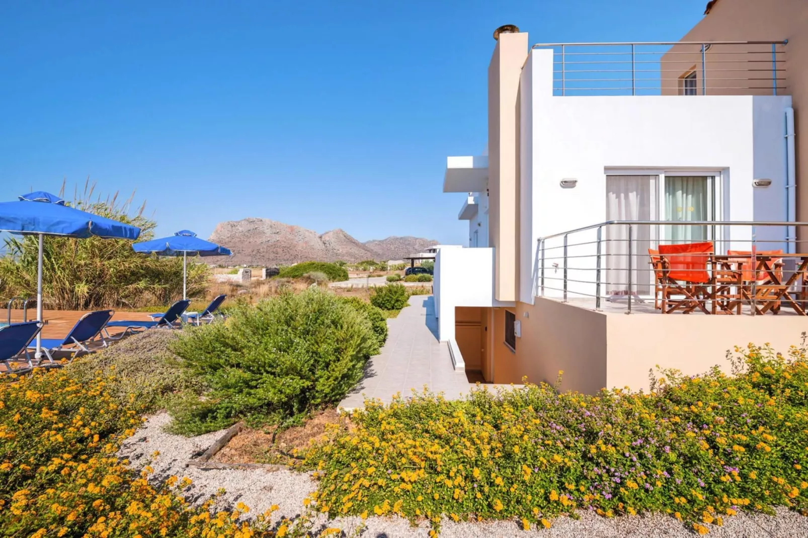 Apartments Cretan View, Chania-1 bedroom-app.-Areas summer 1km