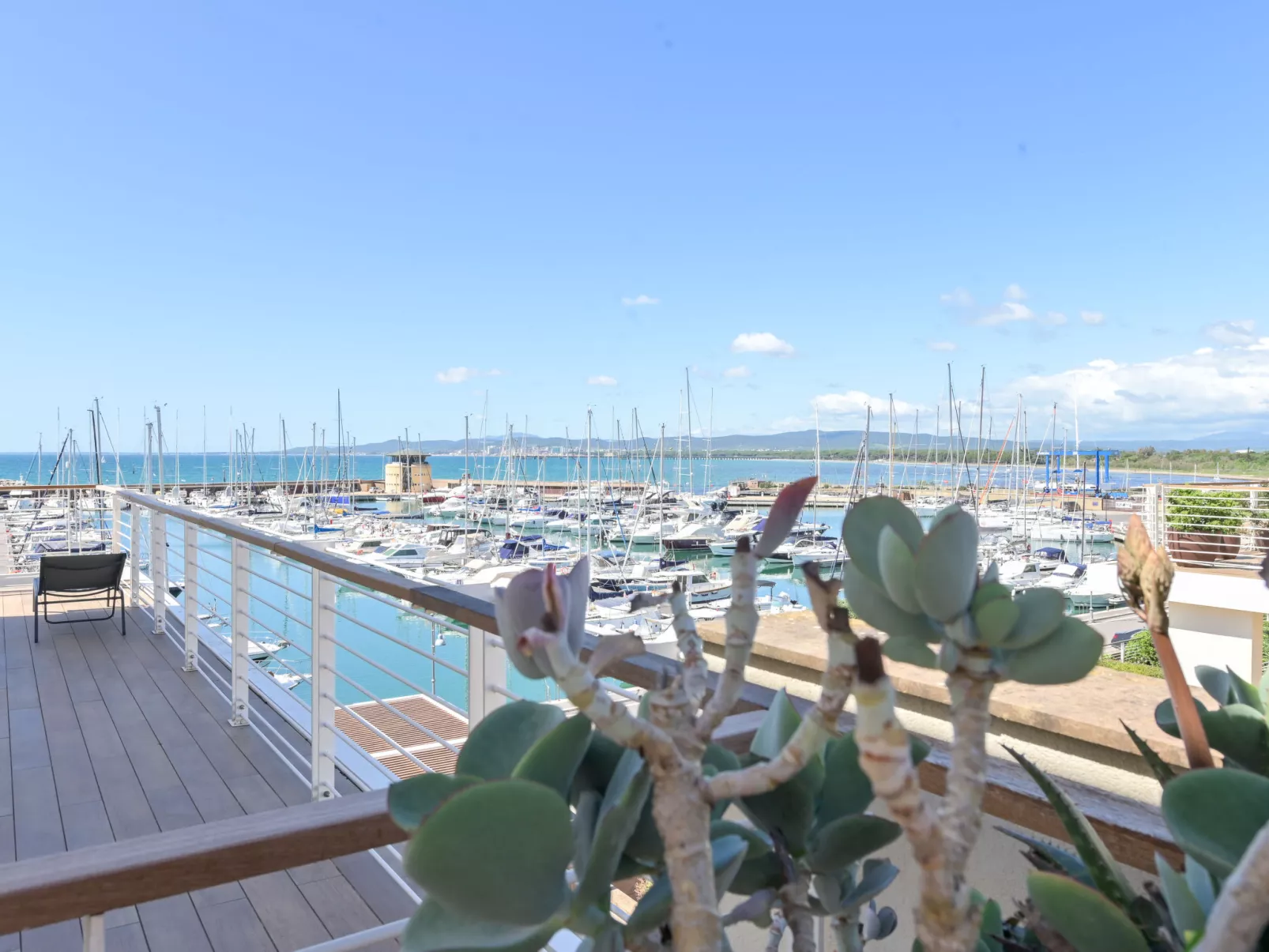 La Marina-Draußen