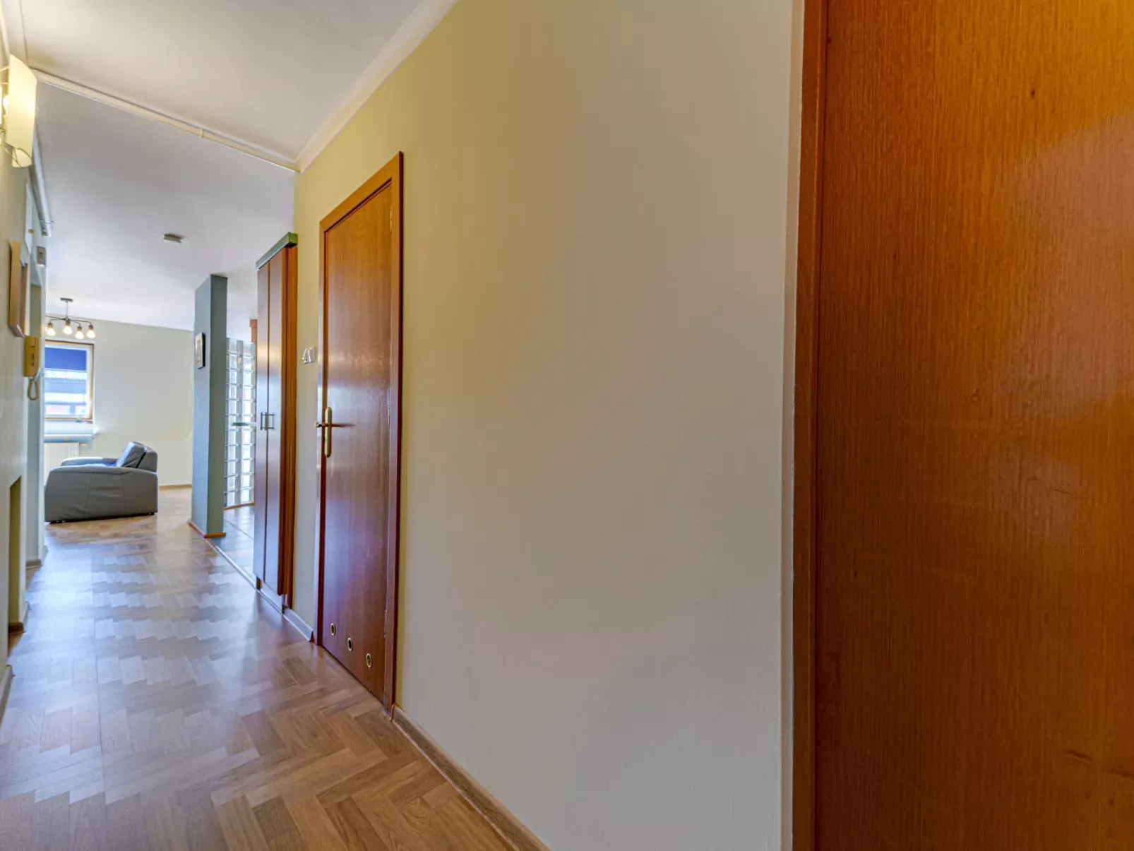 Czarodziejska-Inside