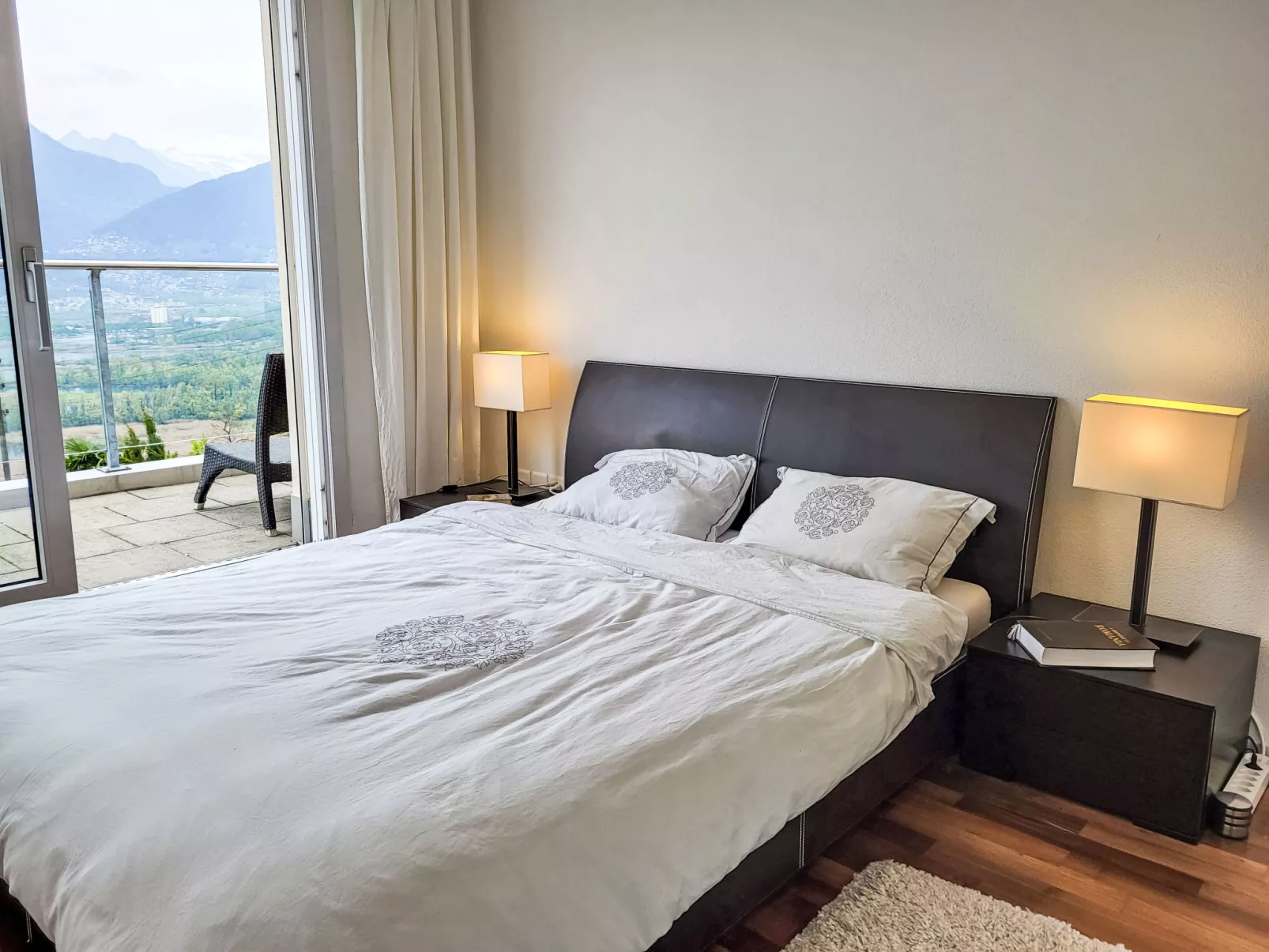 Splendid Maggiore View-Drinnen