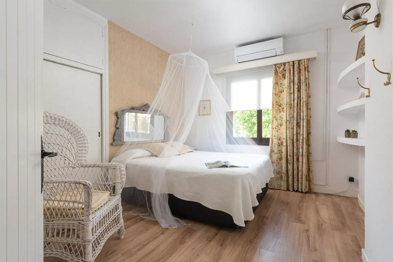 La Torre De La Gola-Bedroom