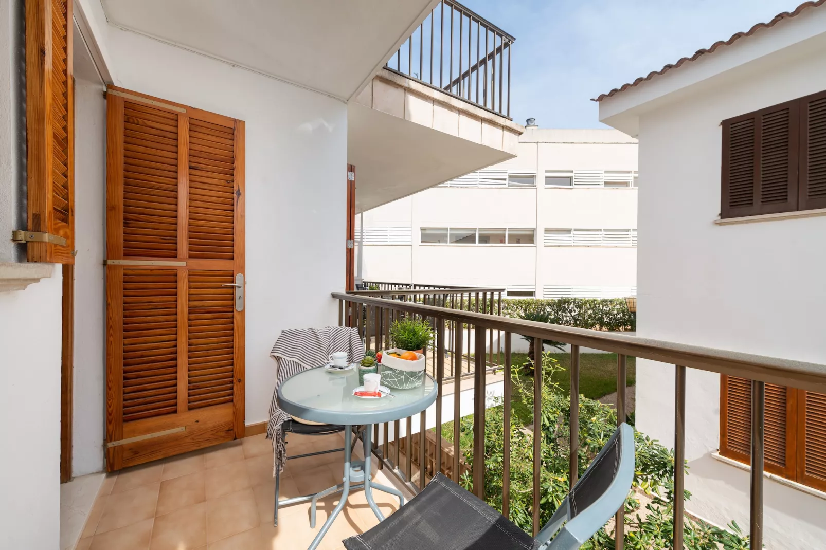 Al Pujol-Terrace balcony