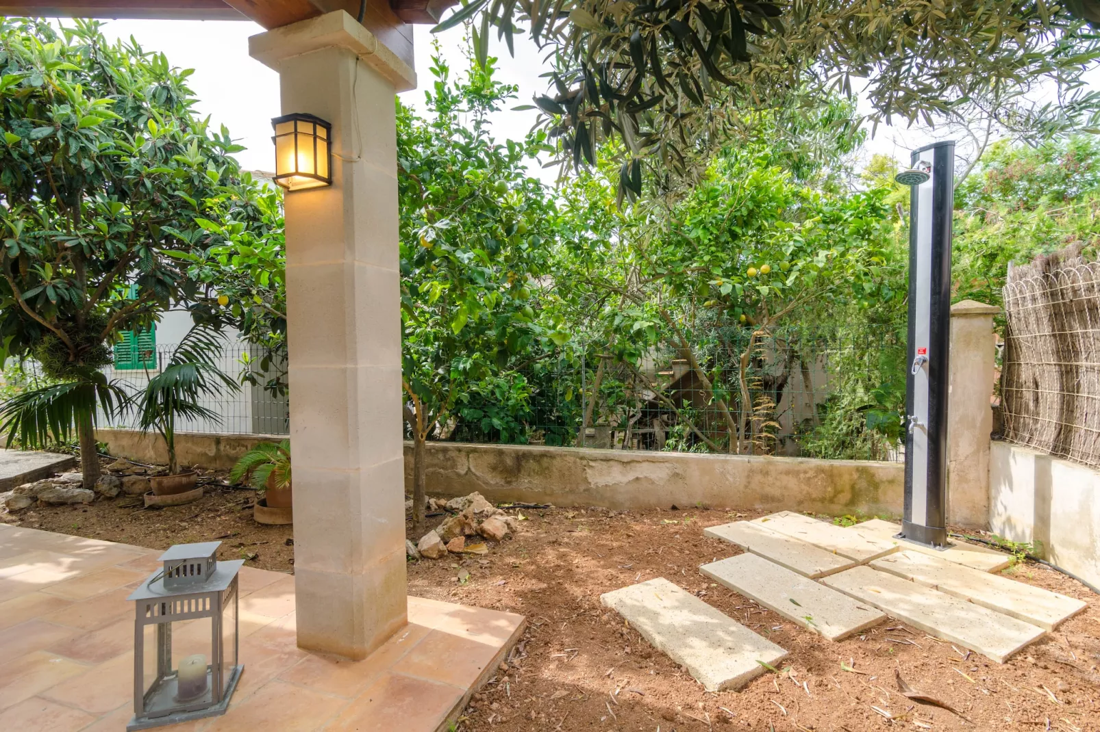 Casa Delfin-Gardens summer