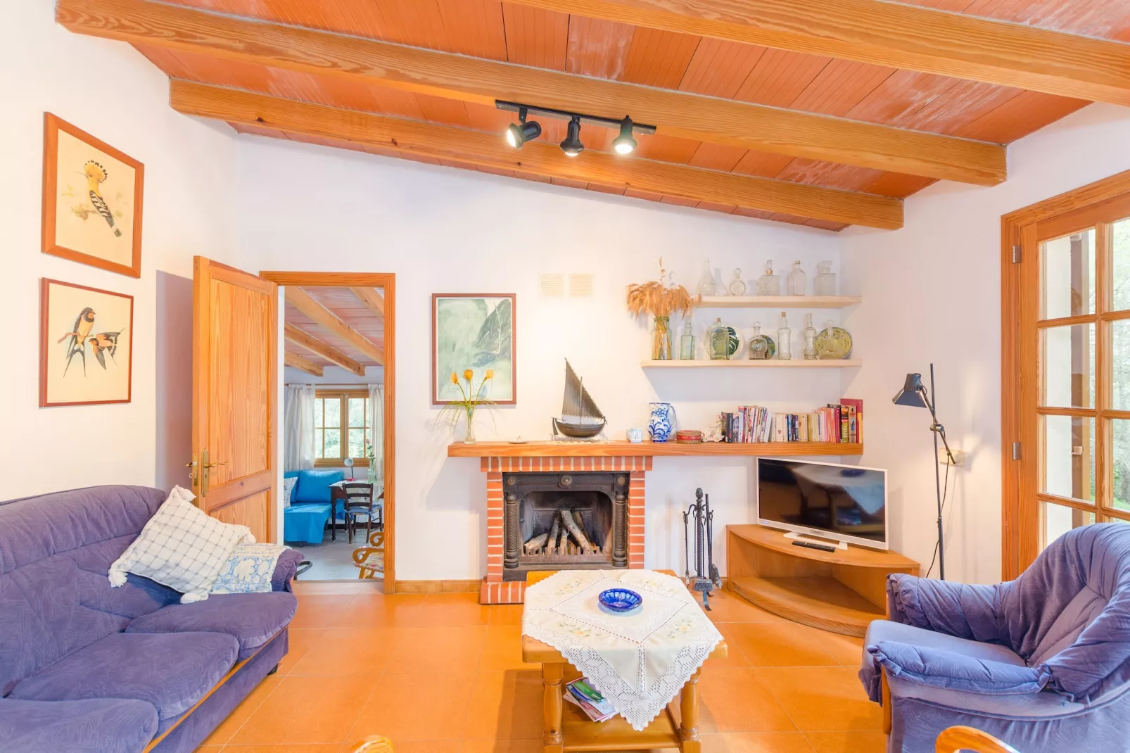 Casa Mas-Living room