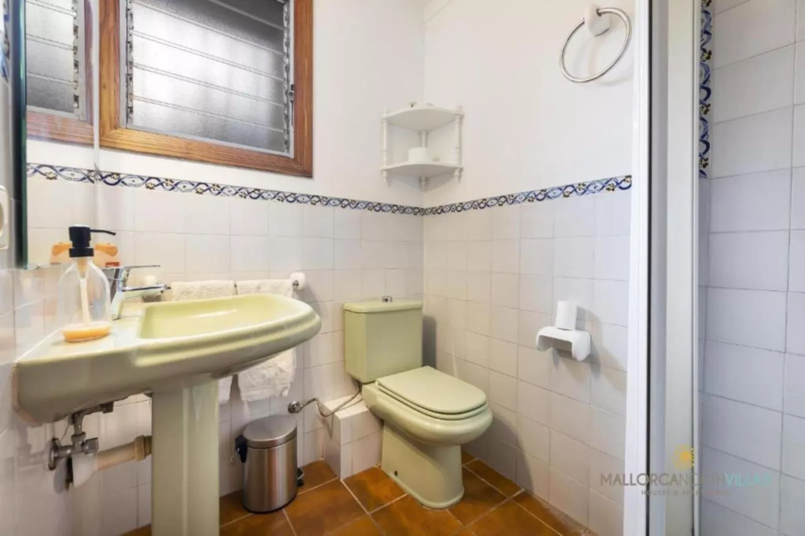 Can Avinent casa rural con todas las comodidades-Bathroom