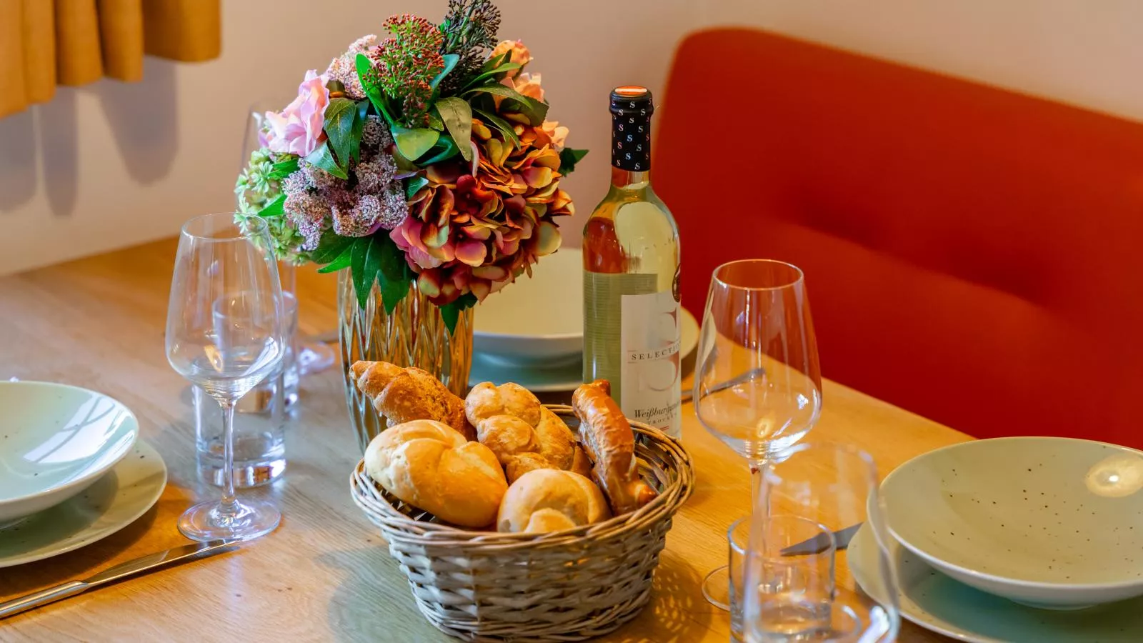 Tauern Suites Mitterwirt TOP 315-Dining room
