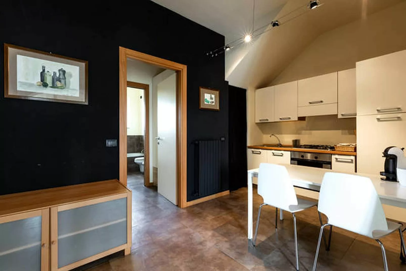 Saten-Dining room