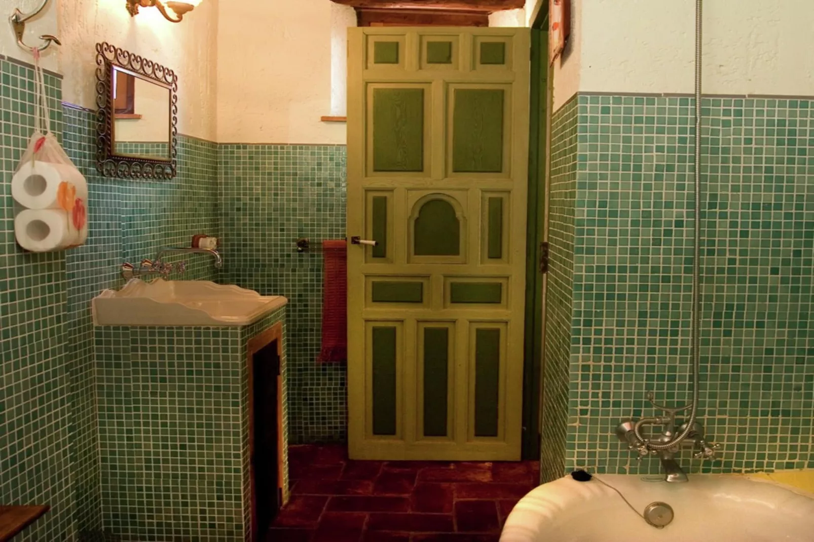 The Eagle-Bathroom