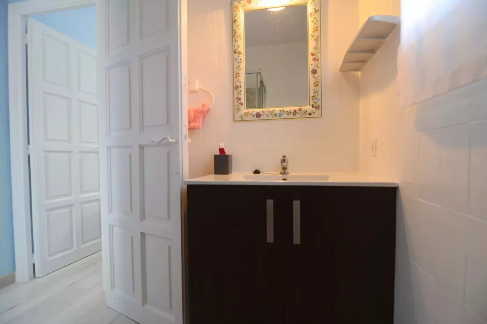 VILLA PEPITA BLUE-Bathroom