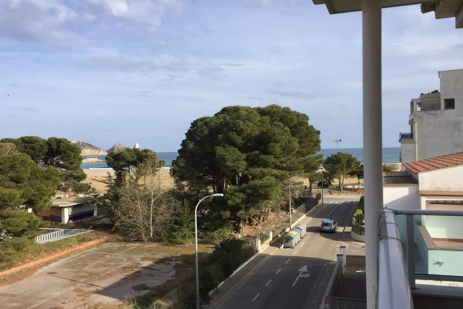 BRISES DEL MAR 3-3-View summer