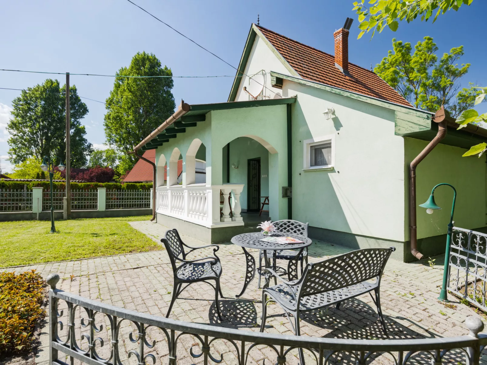 Green House-Outside