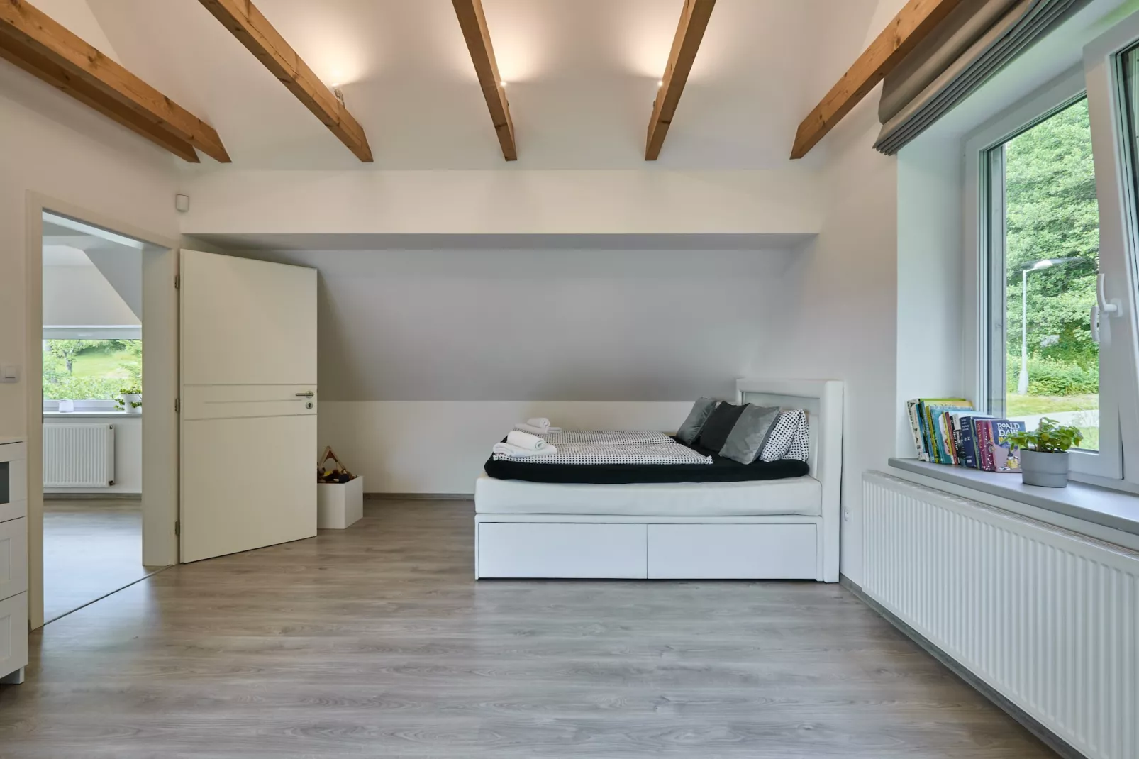 Benecko LBZ170-Bedroom