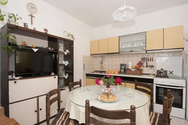 Apartments Gorana - Two Bedroom Apartment with Terrace(A1) (ST)-Living room