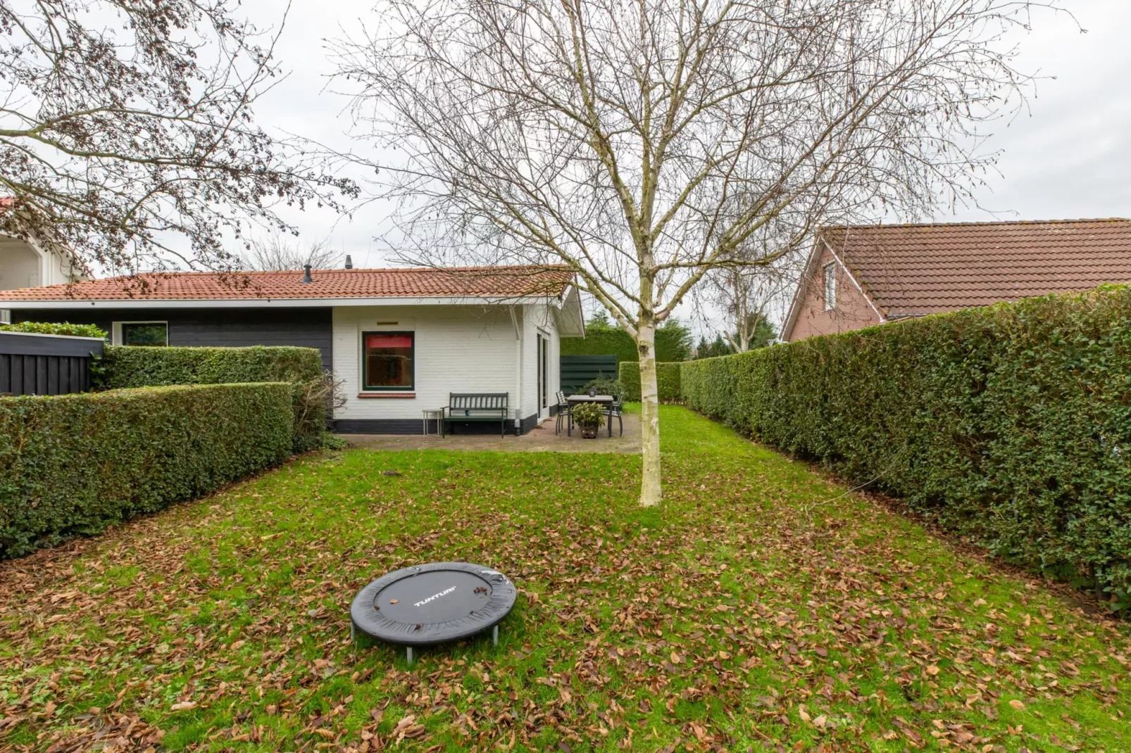 Vakantiehuis voor 6 personen  Hoge Weide 63 Oostkapelle  Dicht bij strand-Gardens summer