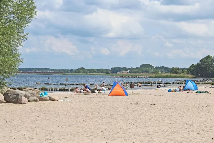 Hausboot Xenia-Gebiete Sommer 1 km