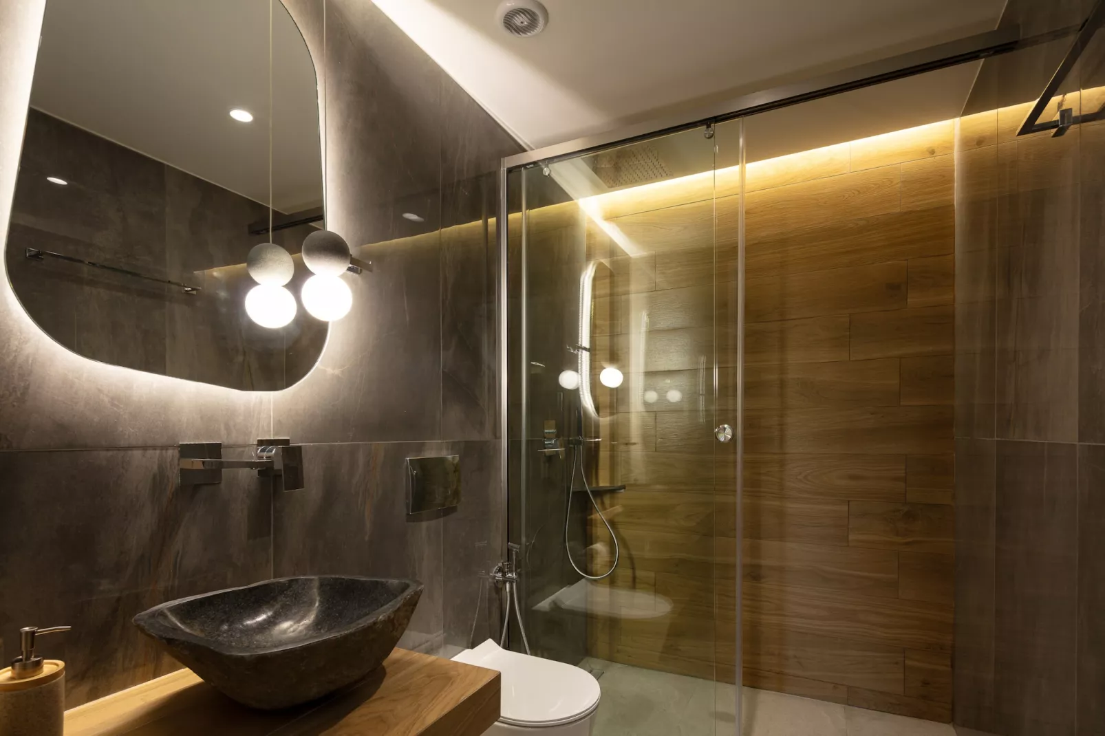 Bella Vista-Bathroom