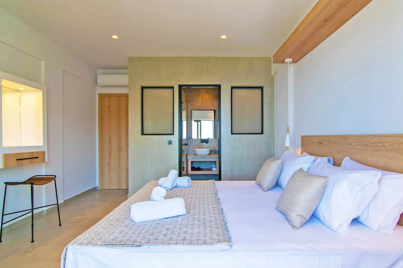 Petasos 1-Chambre