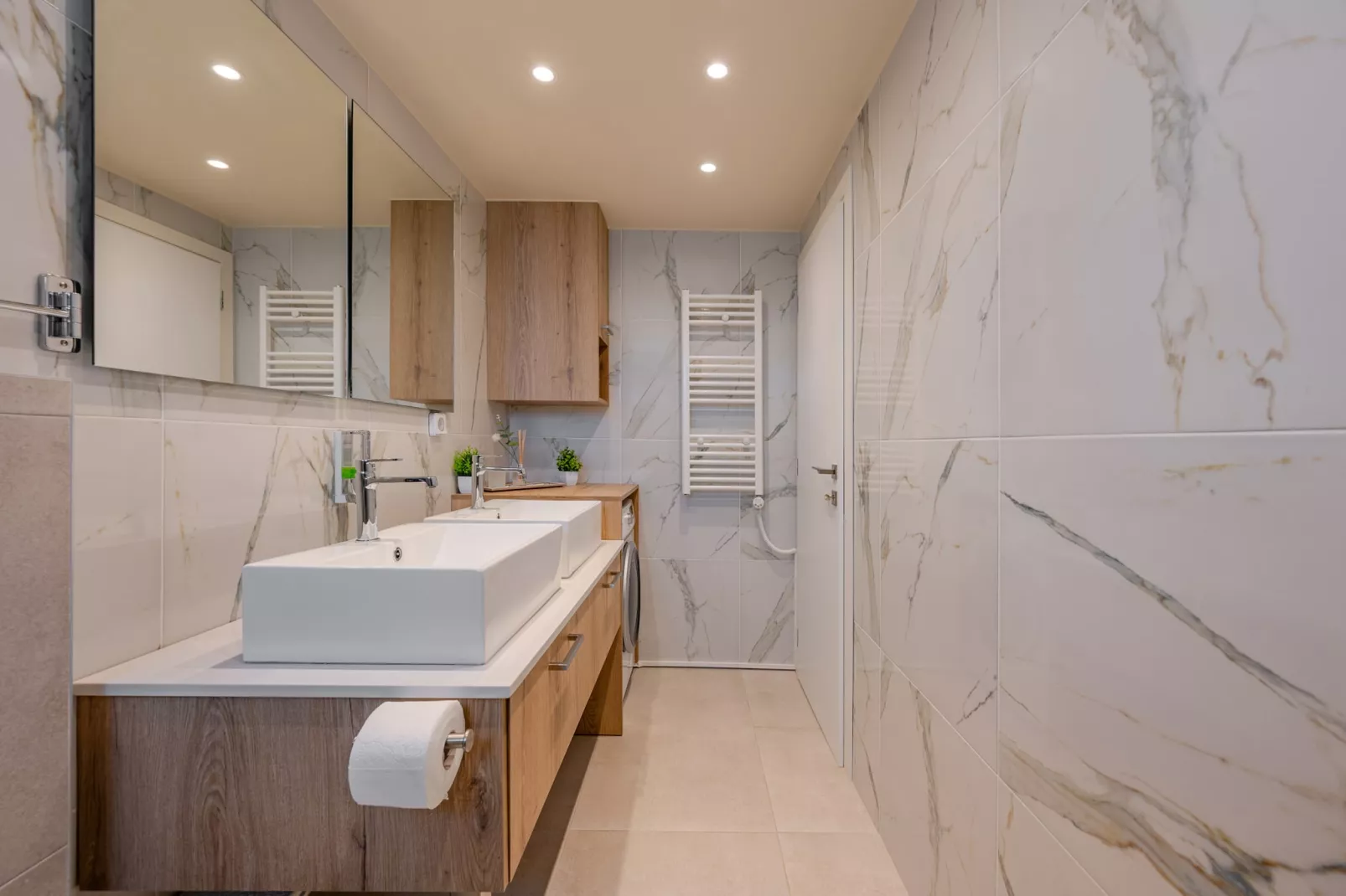 Nevelo Diamond-Bathroom
