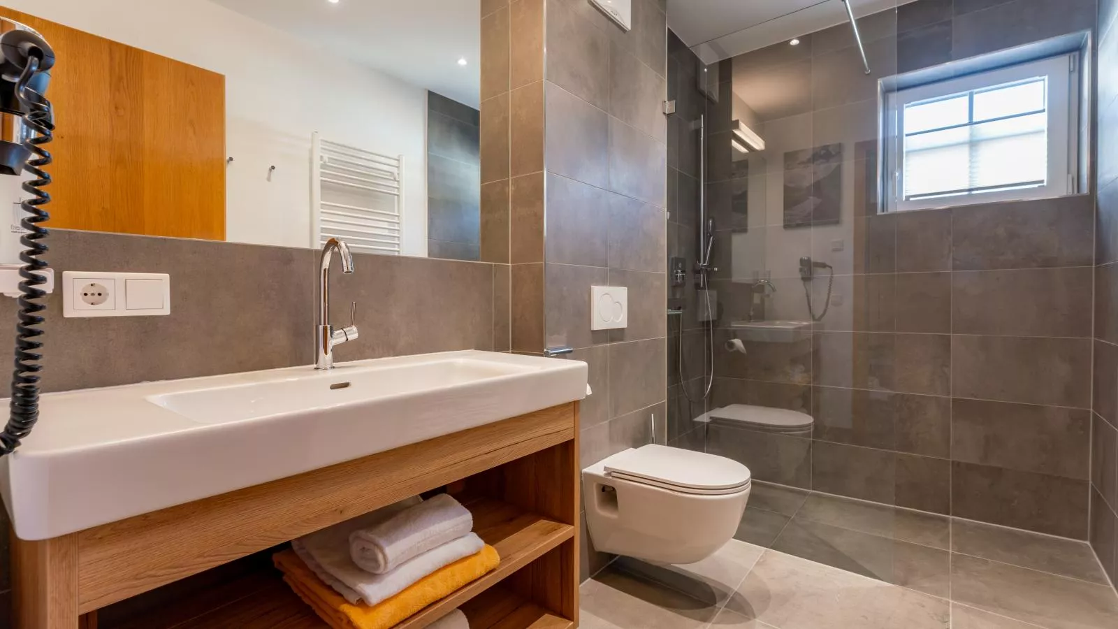 Tauern Suites Mitterwirt TOP 221-Bathroom