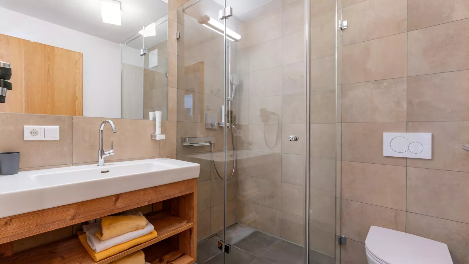 Tauern Suites Mitterwirt TOP 312-Bathroom