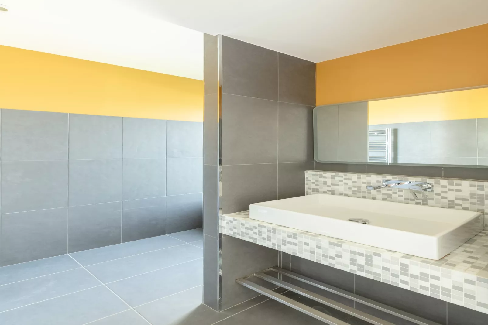 TY KOREJOU - Plouguerneau-Bathroom
