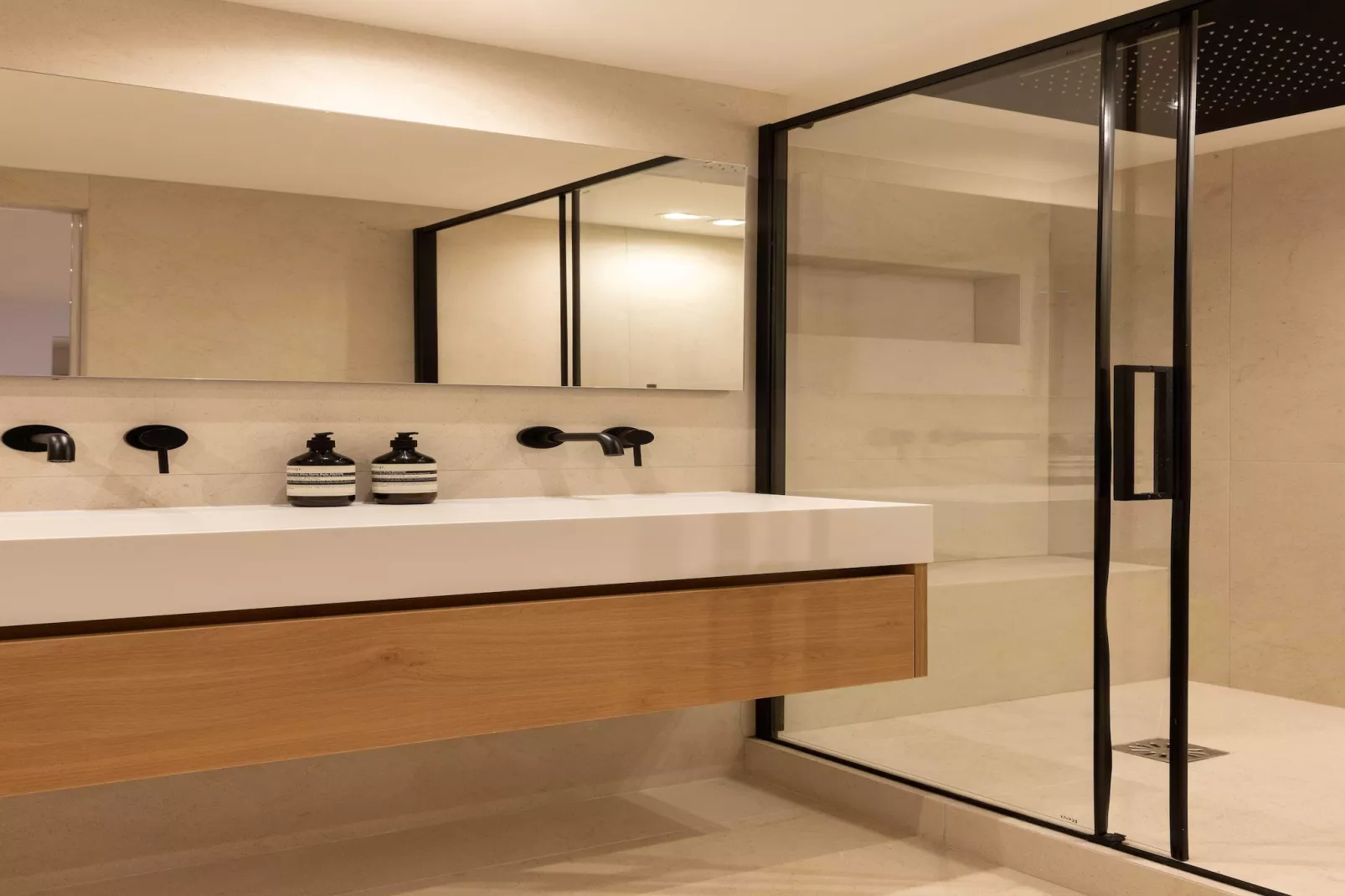 FLDZ-66-BOULANGER-Bathroom