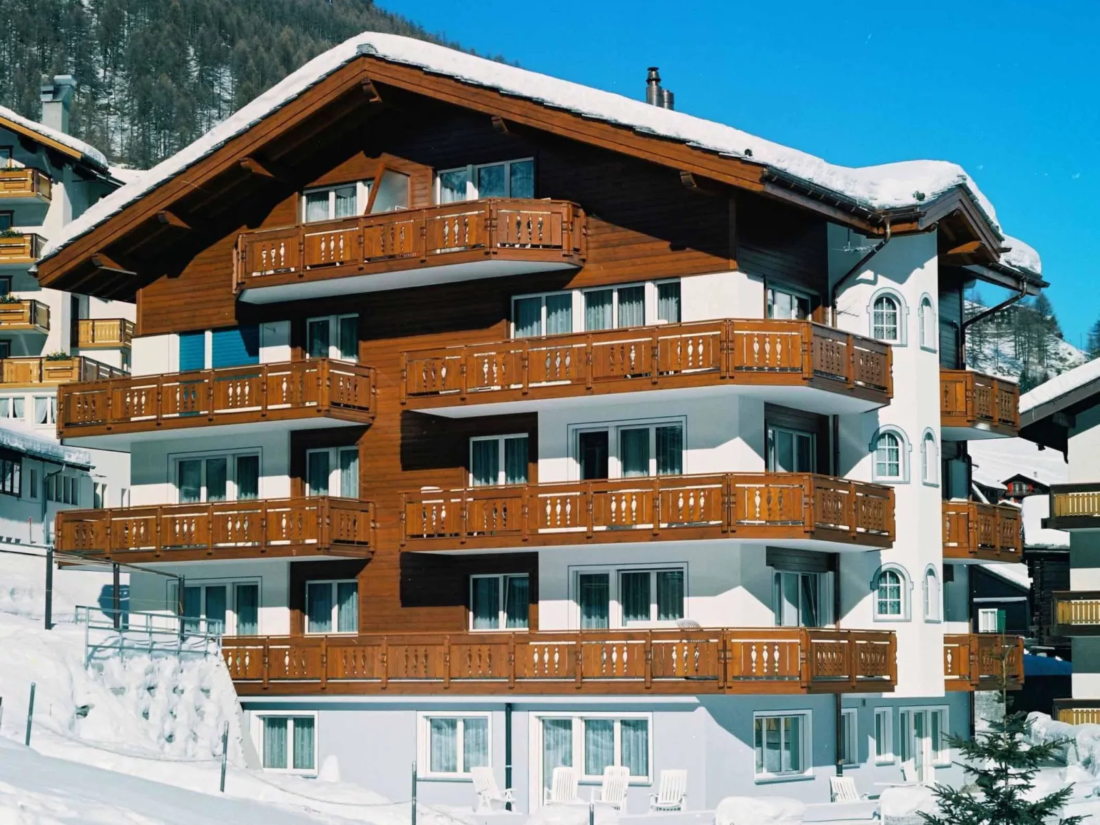 Helvetia Apartments-Outside