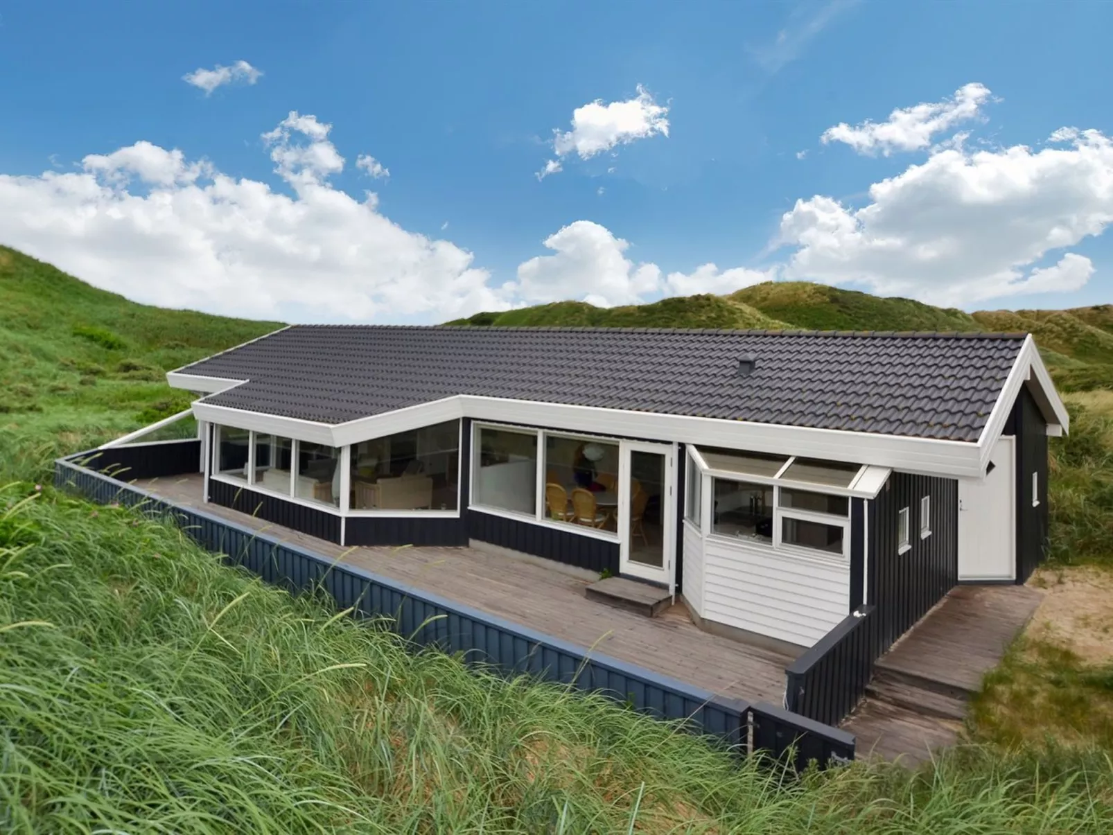 "Hadar" - 100m from the sea-Outside