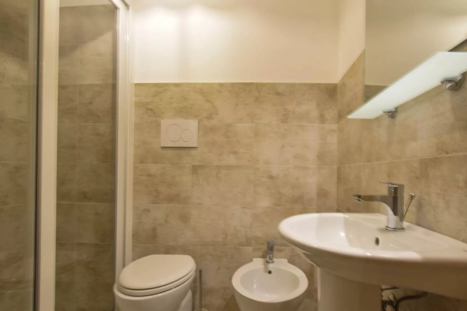 Appartamento Les Barriques-Badezimmer