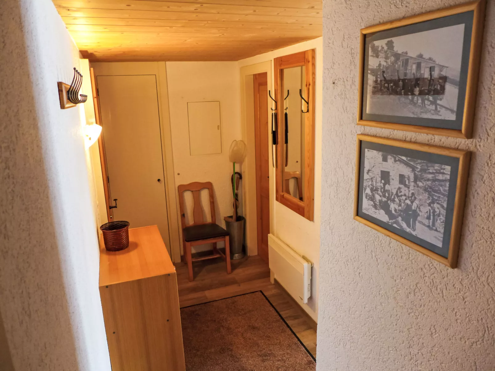 La Colline G-Inside