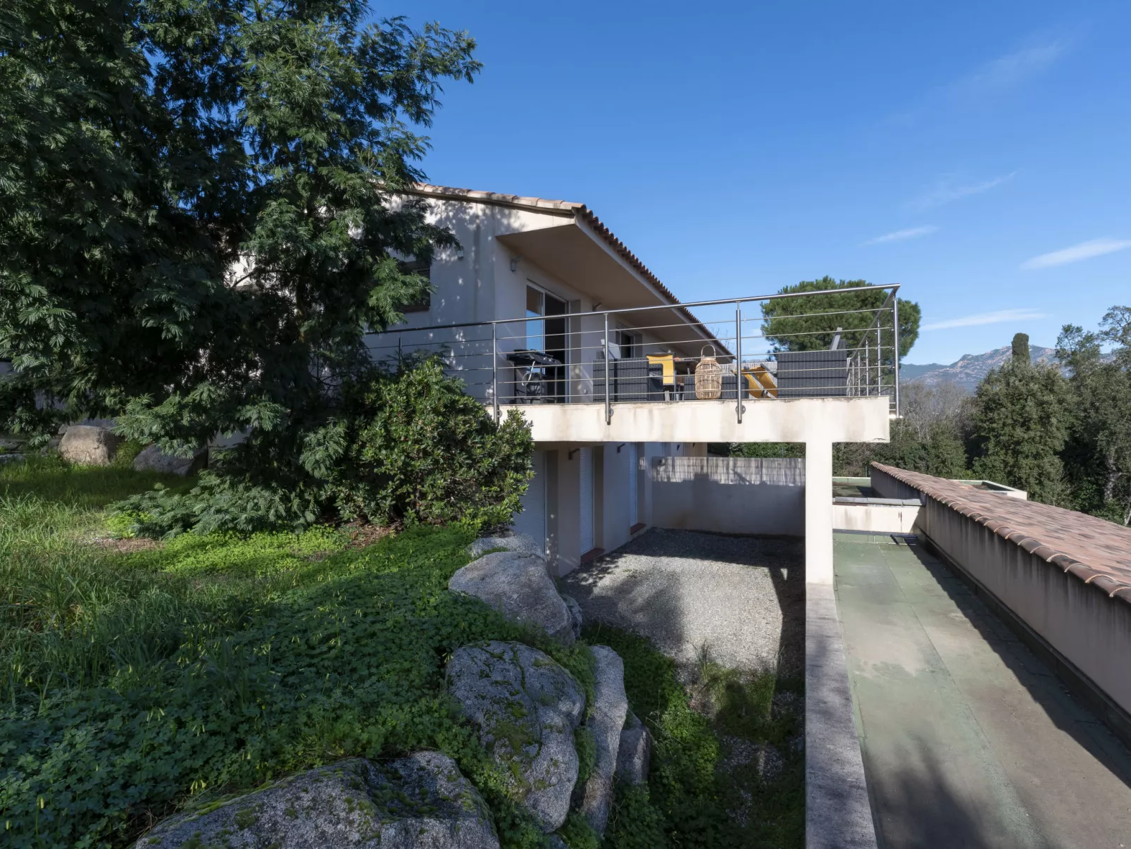 Casa Caminu-Outside