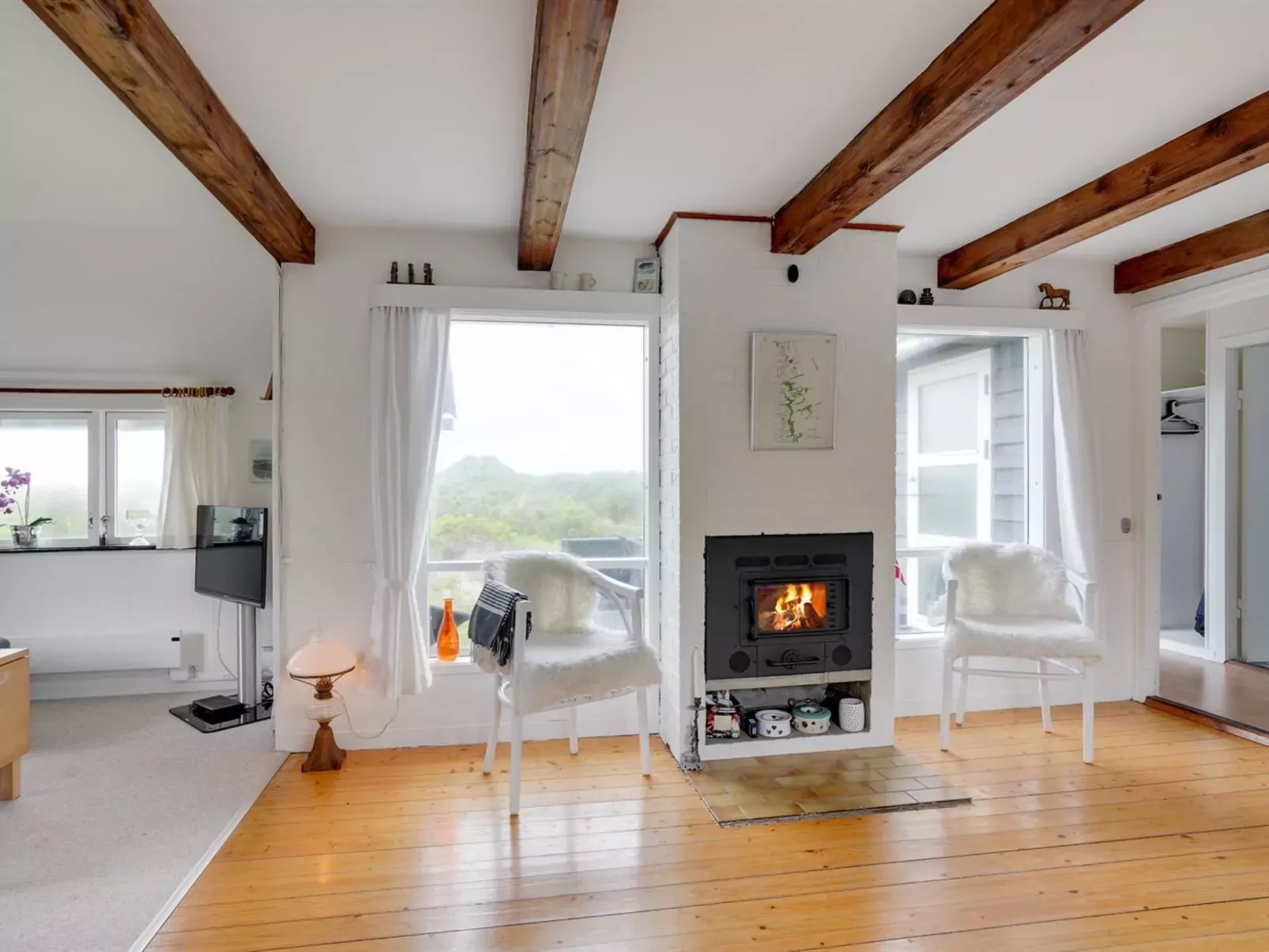 "Baldine" - 140m from the sea-Inside