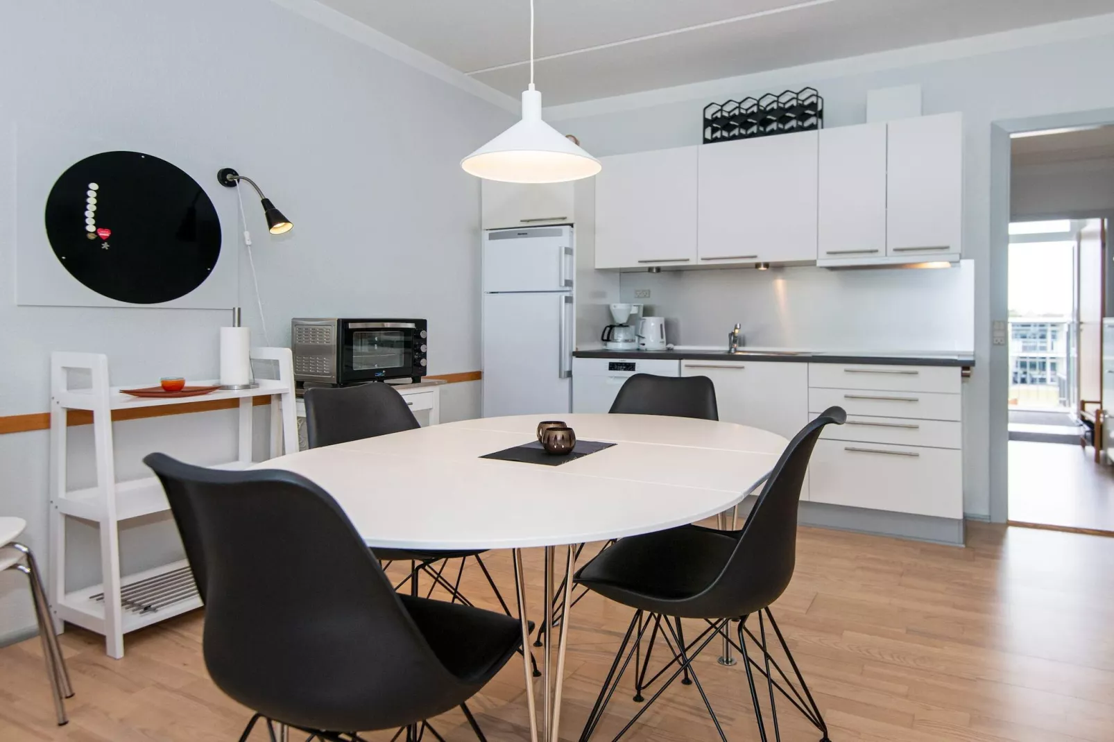 2 room,ground floor or 1.-Innen