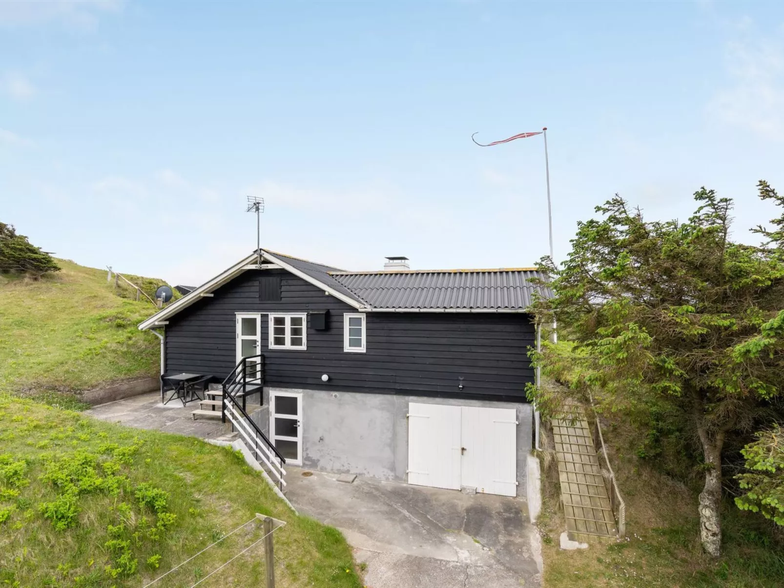 "Baldine" - 140m from the sea-Outside