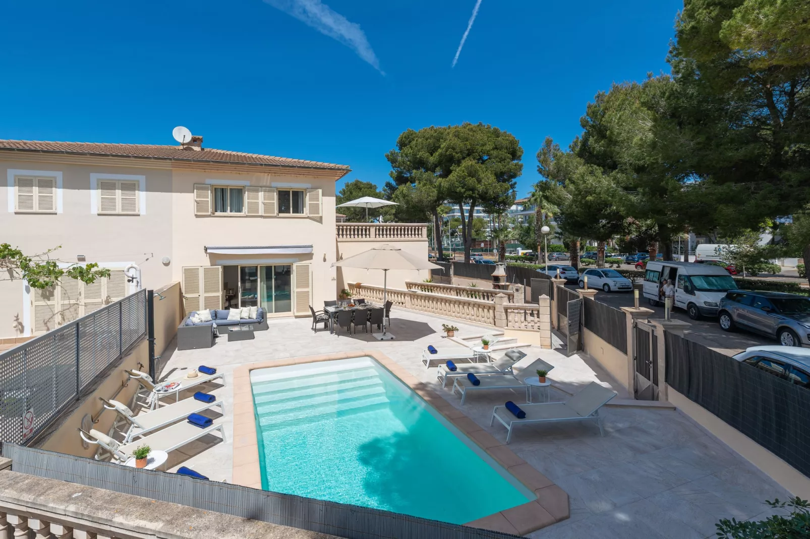 Villa Hilary-View summer