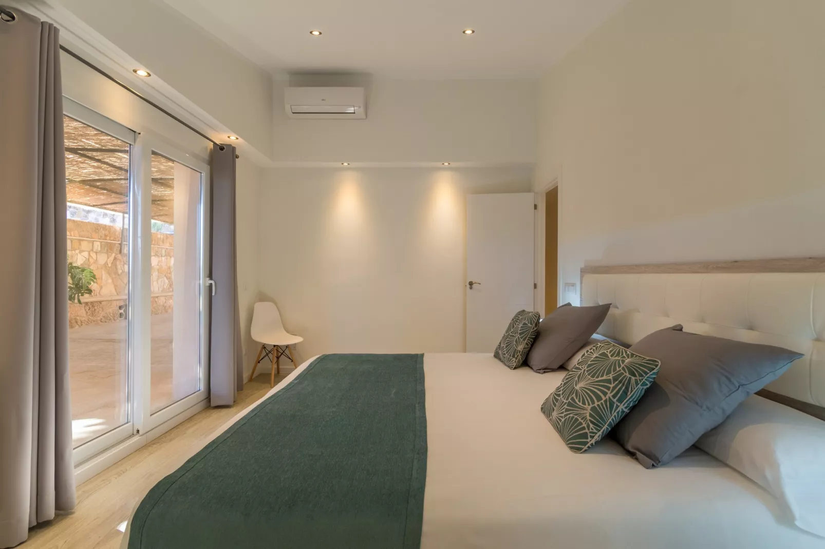 Can Mesquida, Finca 5StarsHome Mallorca-Bedroom
