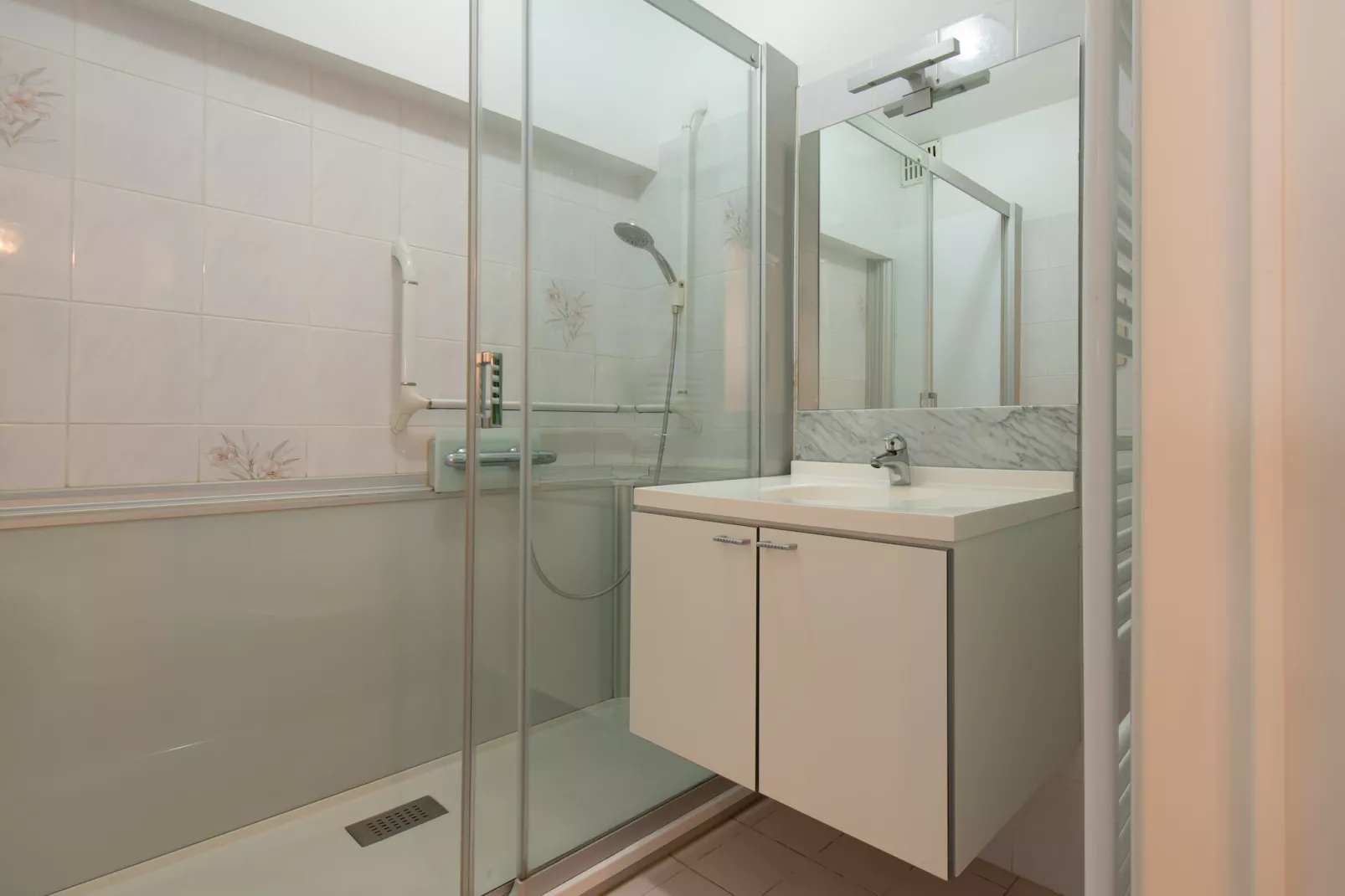 RIMINI 0503-Badezimmer