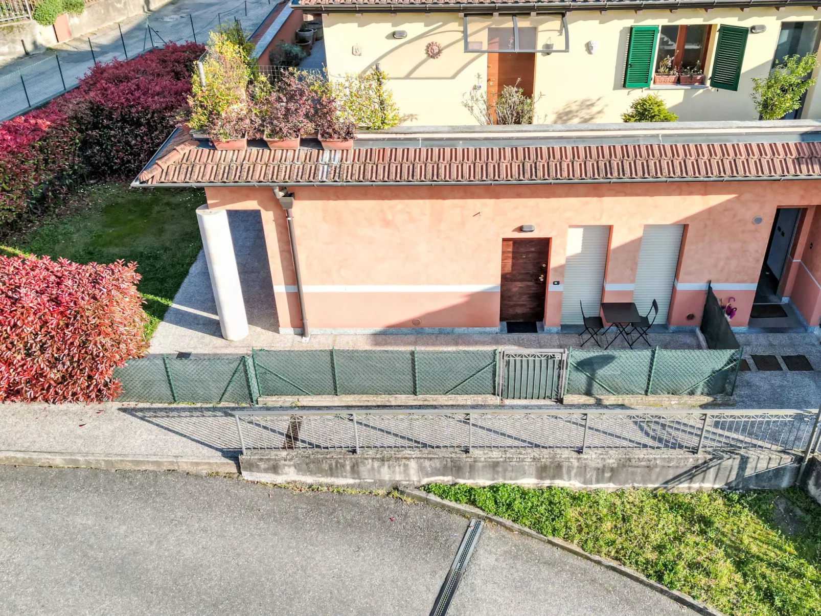 Cà Silvio-Outside